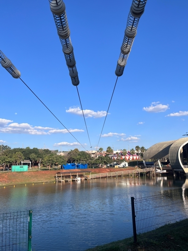 Noticia turismo-de-aventura-disponibiliza-tirolesa-e-pedalinho-no-parque-da-cultura